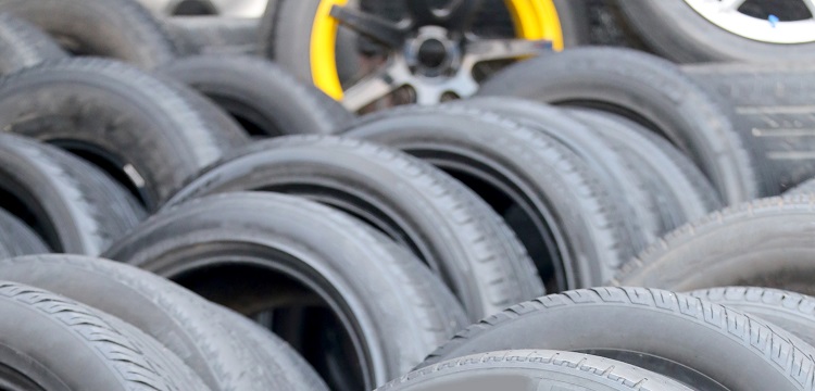 毒物有很多種，毒理學檢測是如何知道哪種毒物 ?在毒性測試方面，AI 已經(jīng)完勝動物，是否意味著 AI 已可以實現(xiàn)對動物實驗的替代 